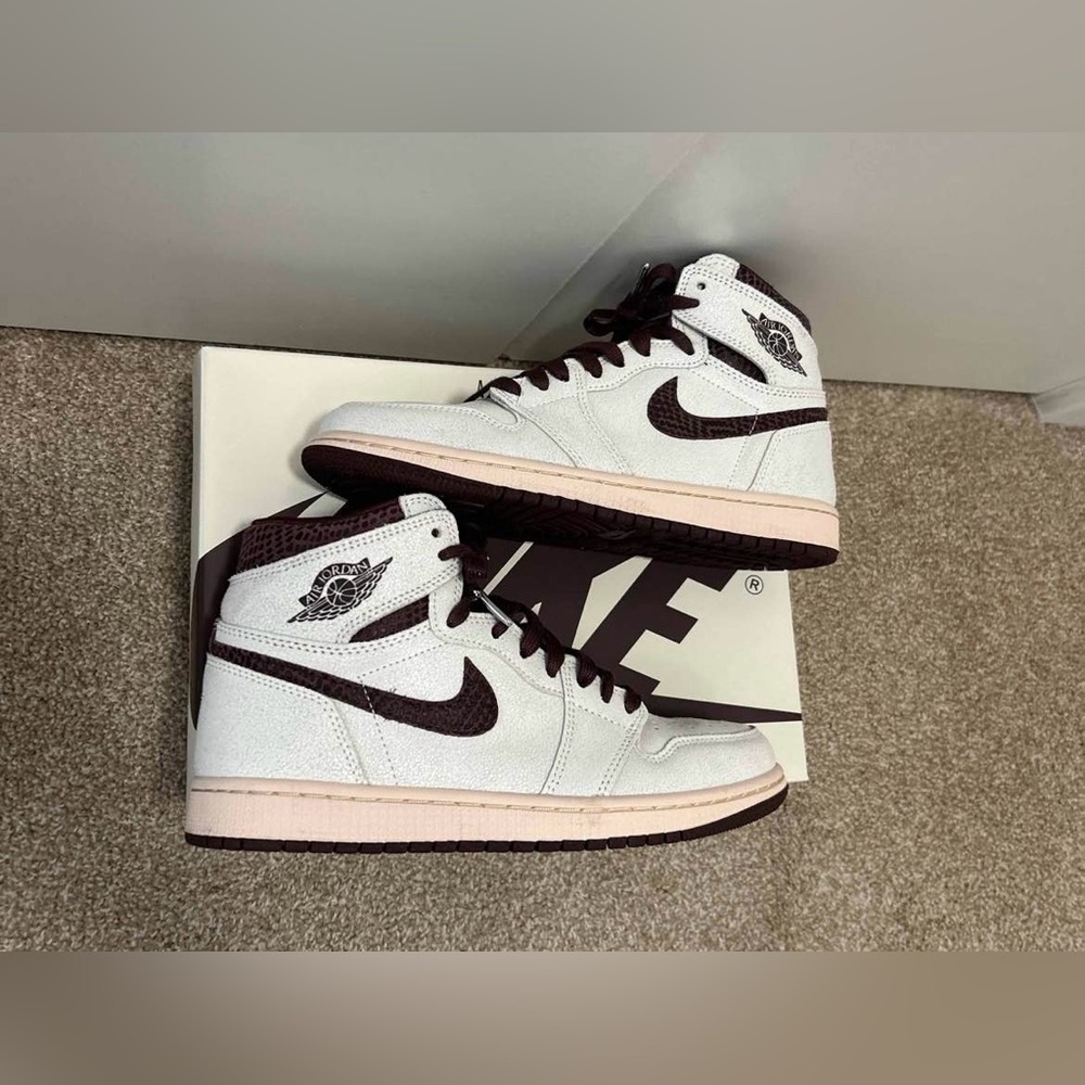 Air Jordan 1 High OG (A Ma Manure) - Size 8